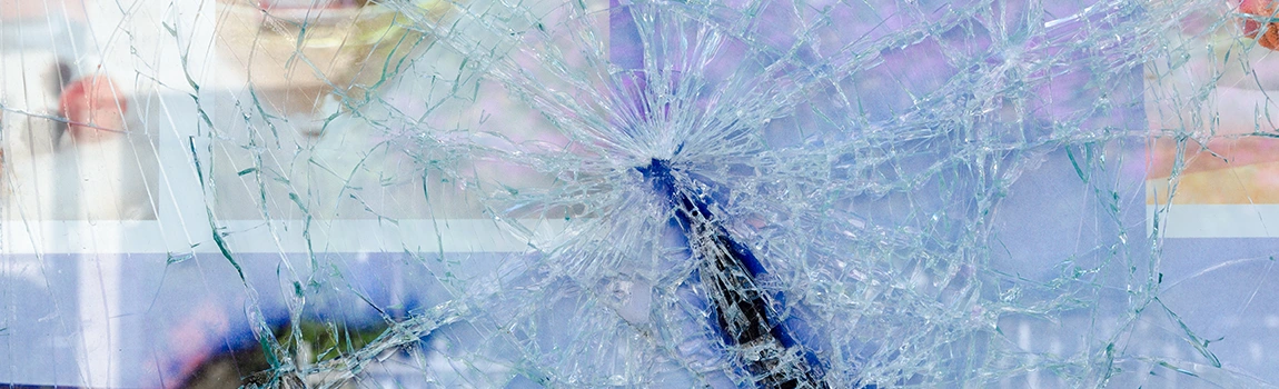 Window Broken Glass Repair in Largo, FL